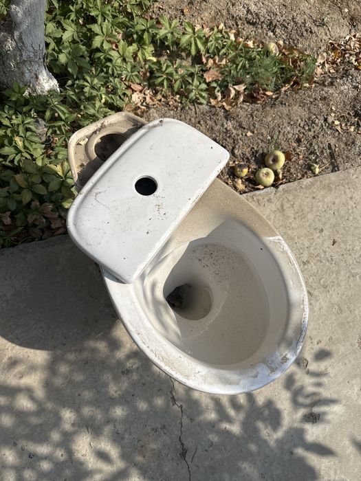 Продается в Унитаз без бочка