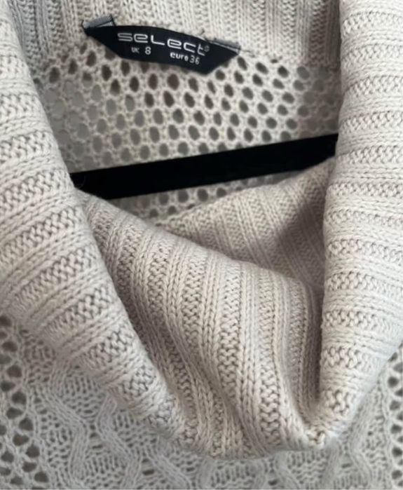 Pulover dama cu guler, nou cu eticheta