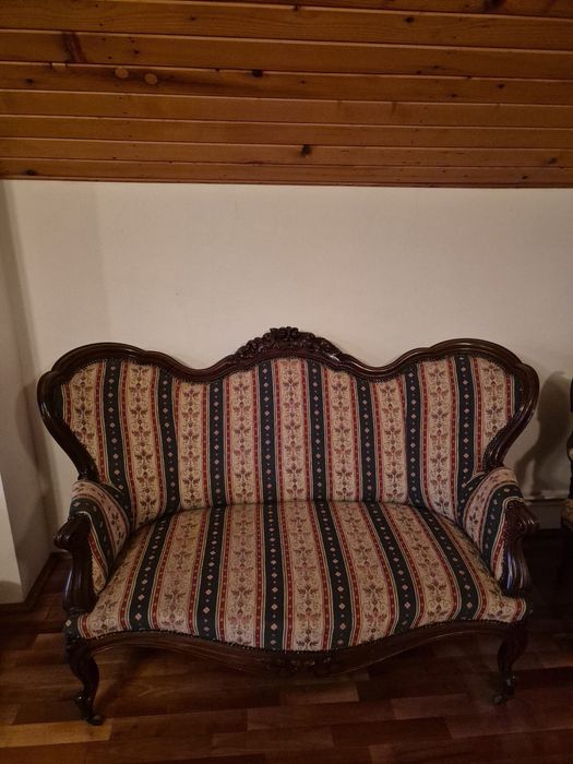 Vand 2 canapele + 2 fotolii