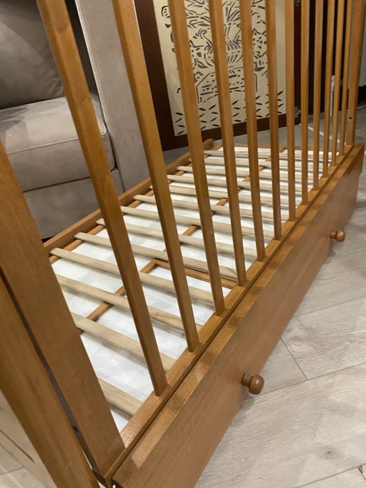 Кроватка детская с ящиками