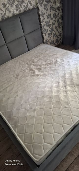 Продам Матрас 180х200