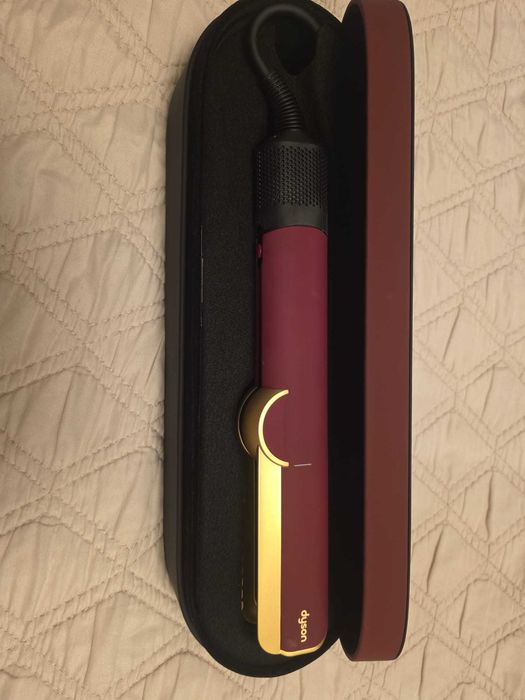Placa de indreptat parul Dyson Airstrait Red Velvet / Gold folosita doar de 2 ori