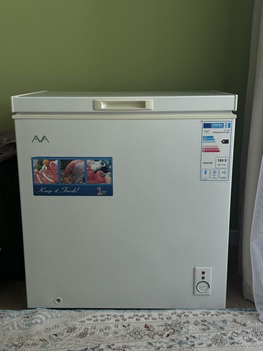 Продам морозильную камеру