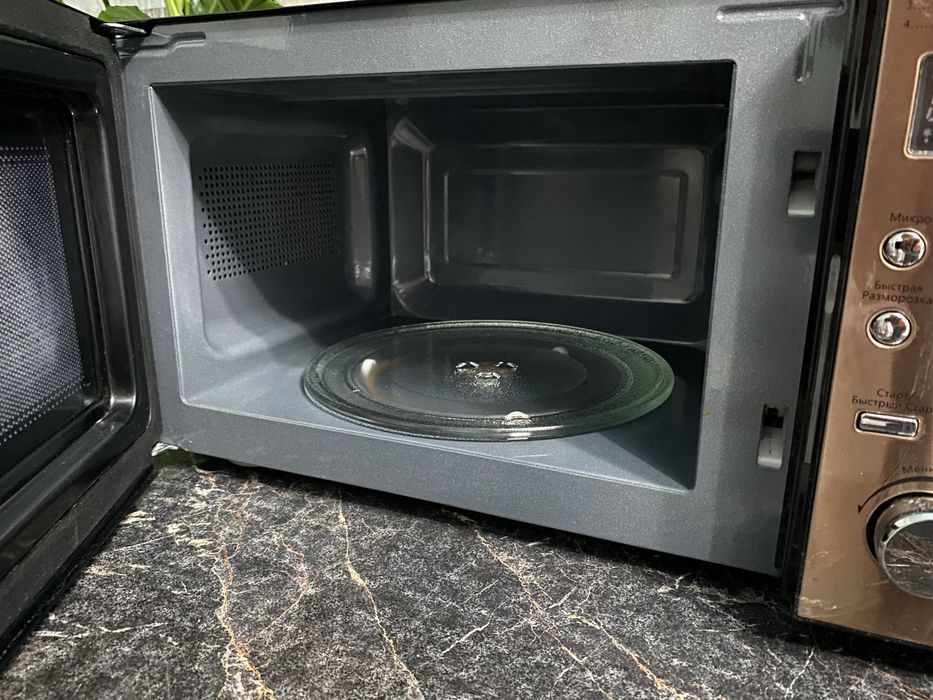 Продам Микроволновку