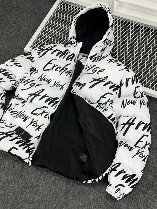 Vand Geacă Armani Exchange