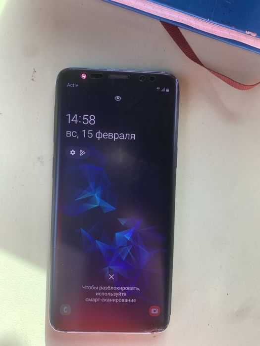 Продаю четыре телефона