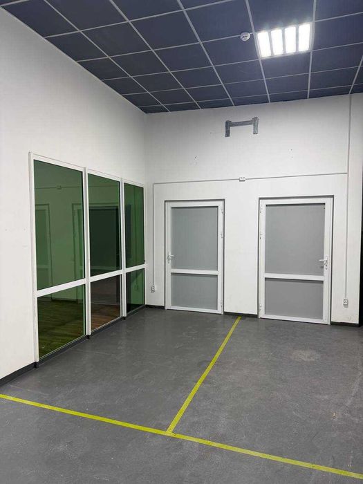 Срочно сдаётся фармацевтический склад с офисными помещениями 268 м²