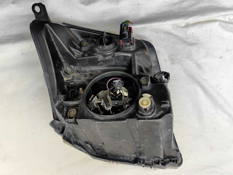 Оригинален фар Ситроен Ц2  Citroen C2