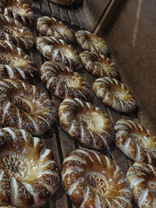 Non zakaz olamiz tóy marosimlarga, Mazzali non Vodiy pereval noni Лепе