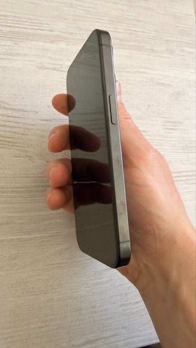 iPhone 15 Pro , 256GB , Black Titanium