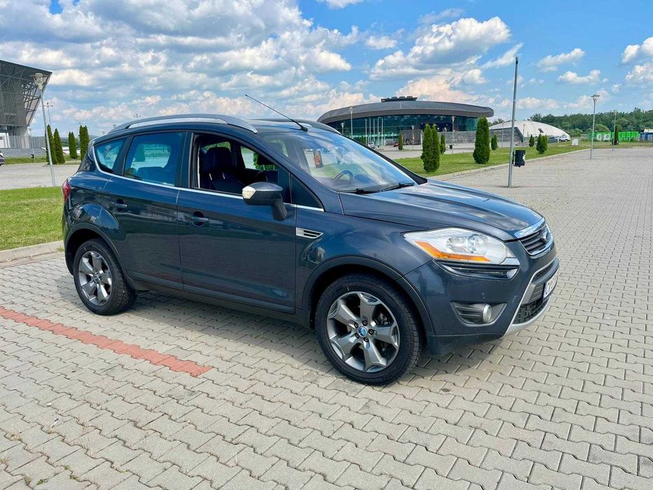 FORD Kuga 2011