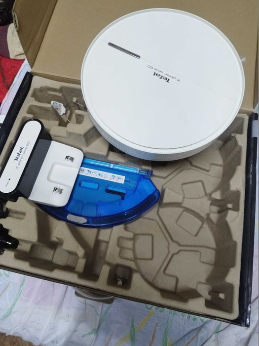Робот пылесос Tefal explorer 60series -новая батарея