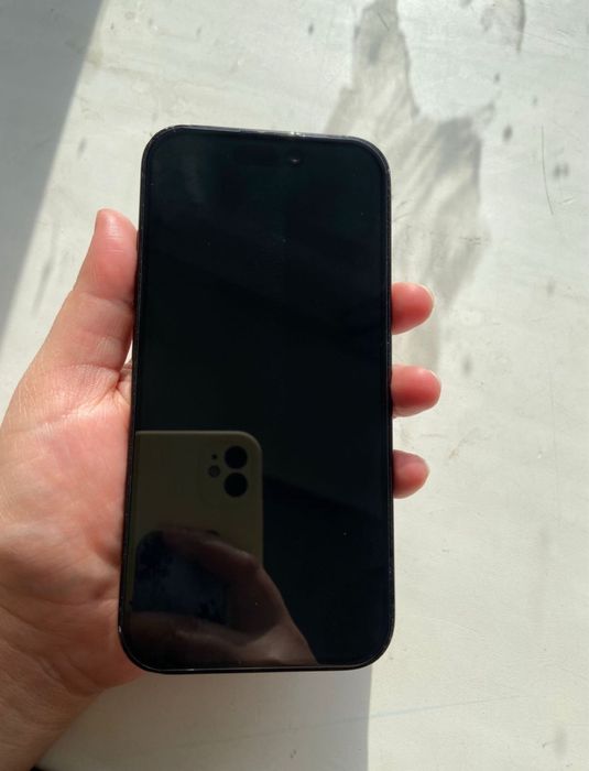 Айфон 16 128 все работает