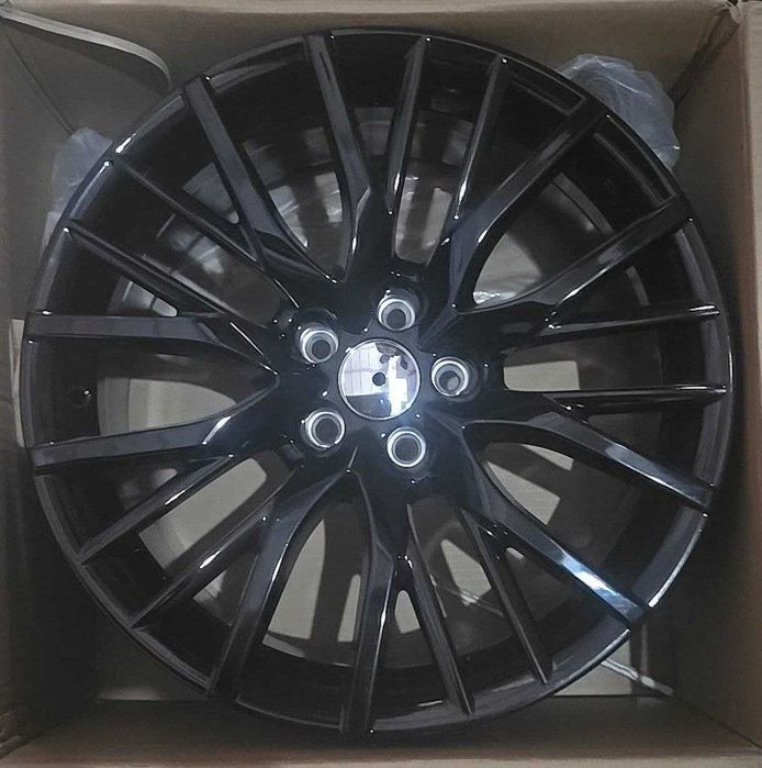 Formula Plus Diska R18