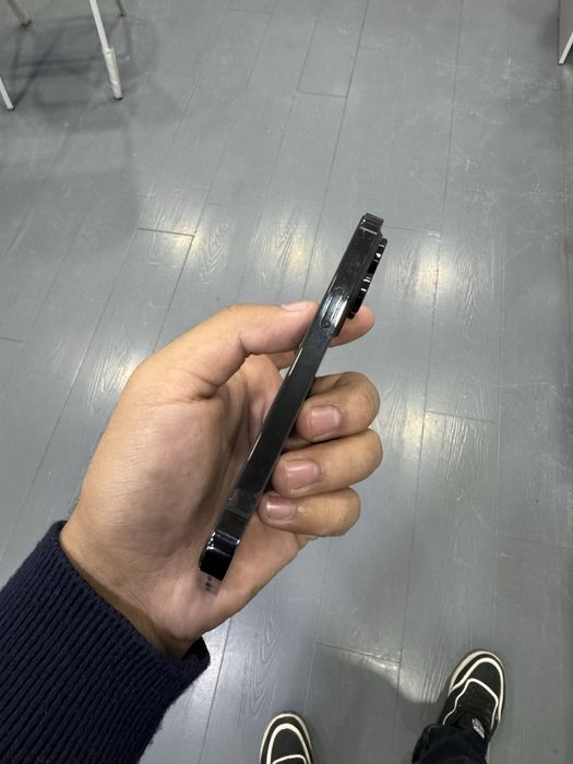 Iphone 14 pro 128/81