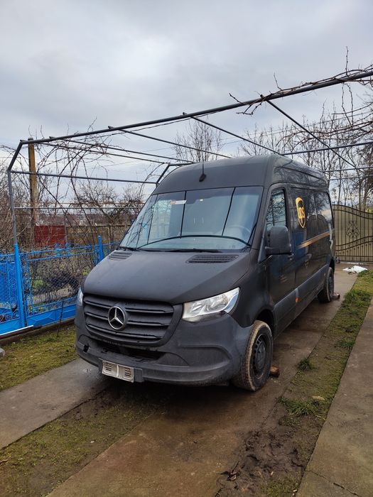 Mercedes Benz Sprinter