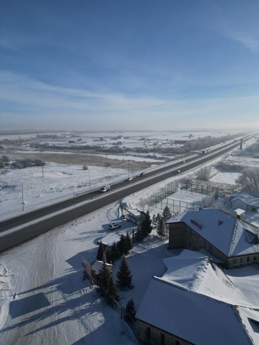 11 микрорайон при вьезде слева