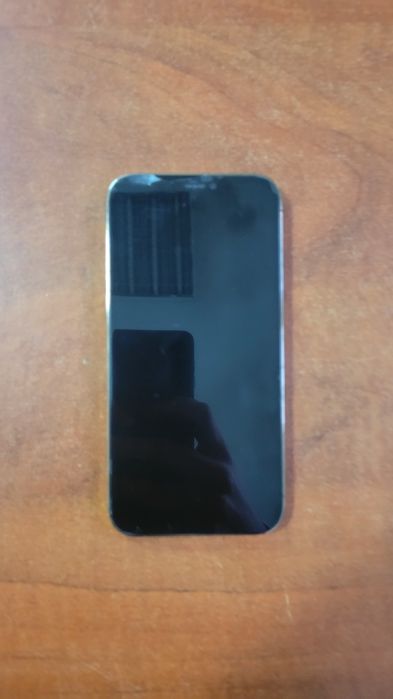 Iphone 12 pro 256гб в отлично състояние