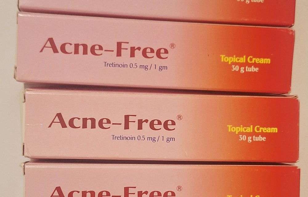 tretin 0.05% retinol acnee riduri pete melasma vergeturi