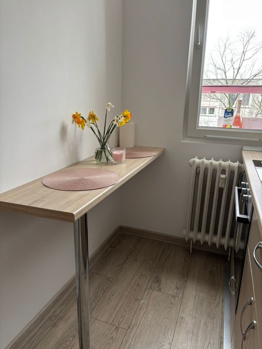 Închiriez Garsonieră