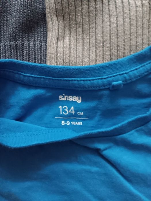 Vand lot bluzițe marimea 134