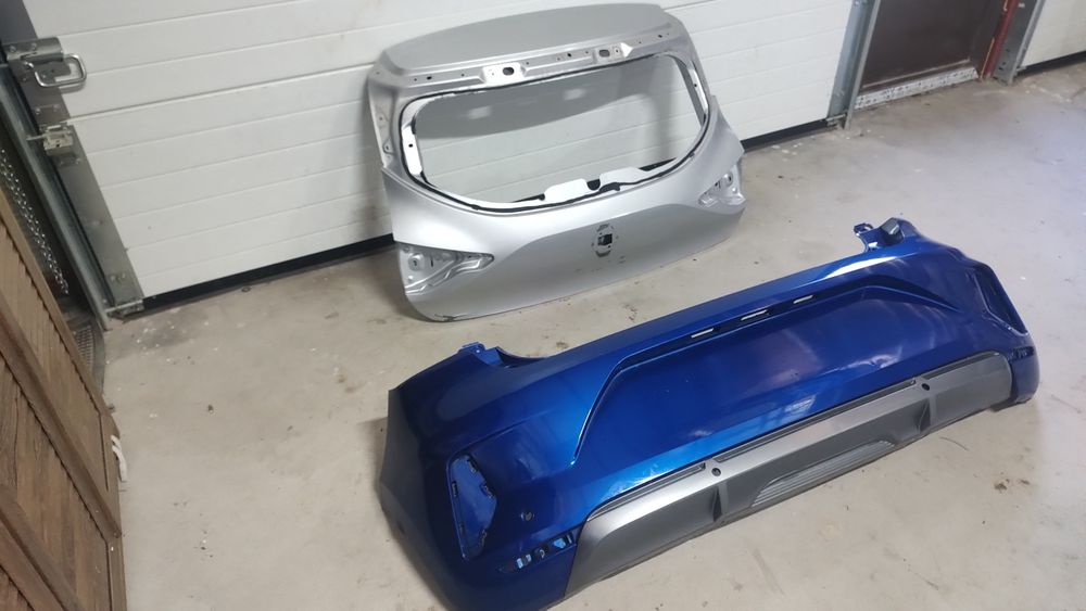 Haion și bara spate clio 5 facelift