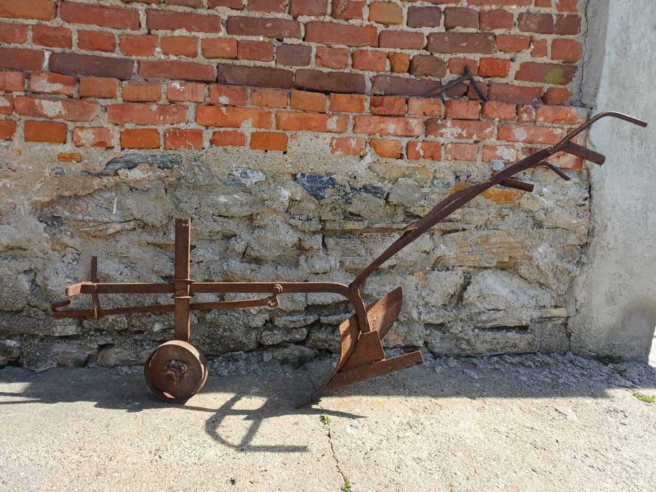 Плуг за декорация / Рало