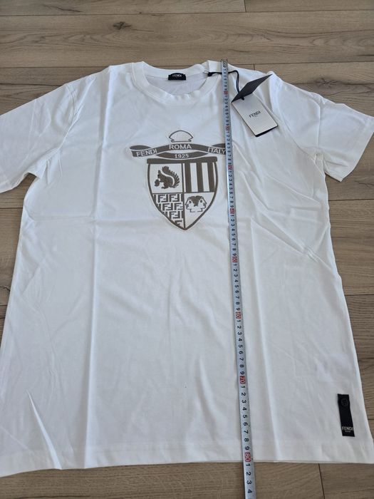 Tricou alb cu logo brodat model Fendi