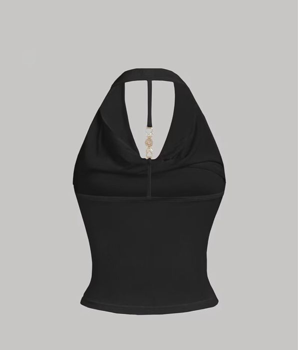 Женский топ без бретелек