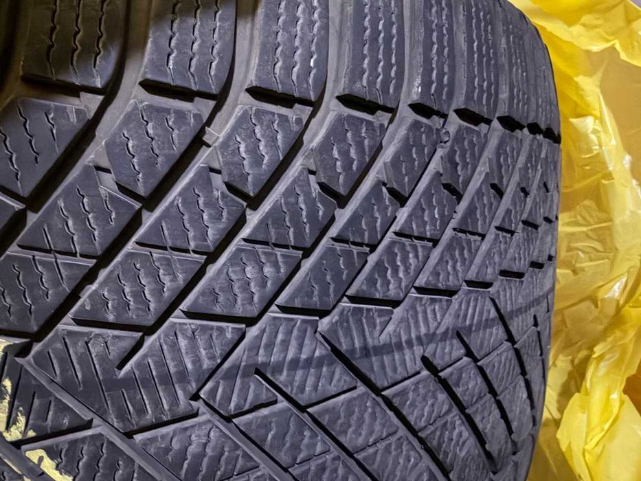 Оригинални джанти Porsche R22 + зимни гуми Pirelli – комплект