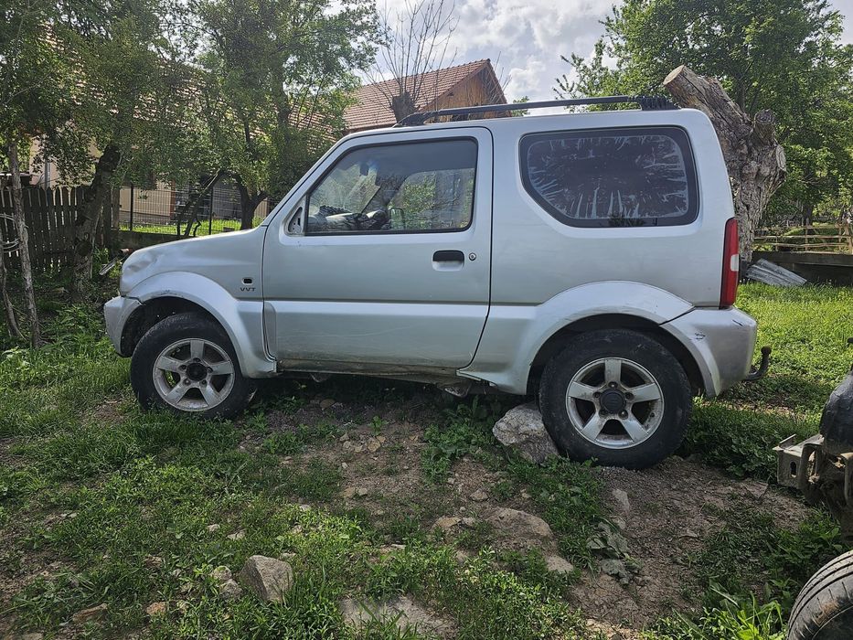 Piese Suzuki jimny/Transmisie/Elemente caroserie