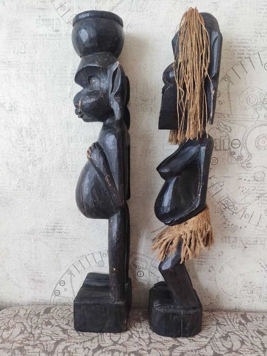 Продаются статуэтки деревянные