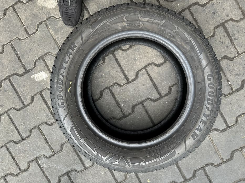 215/60/16 Good Year M+S