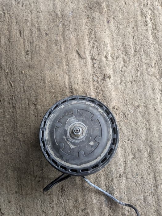 Vând piese de Xiaomi