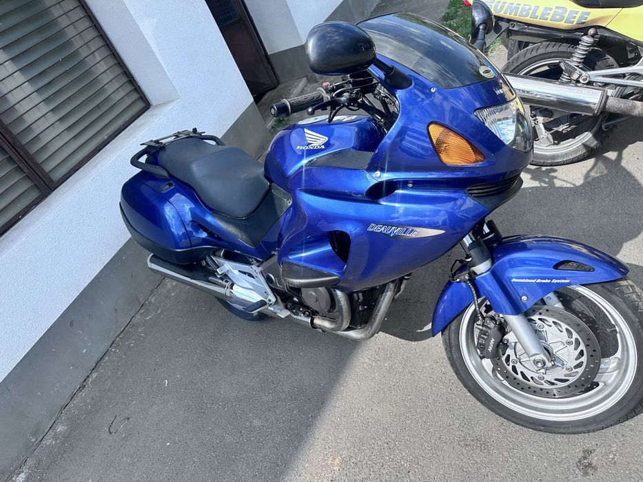 Piese Honda Deauville 650