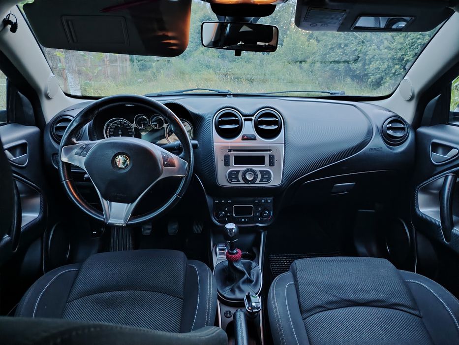 Vând Alfa Romeo Mito