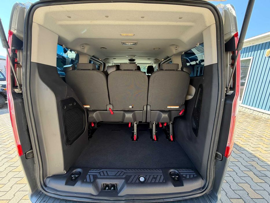 Ford tourneo custom nu transit