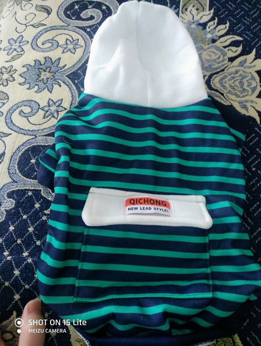 Продам одежду для собаки