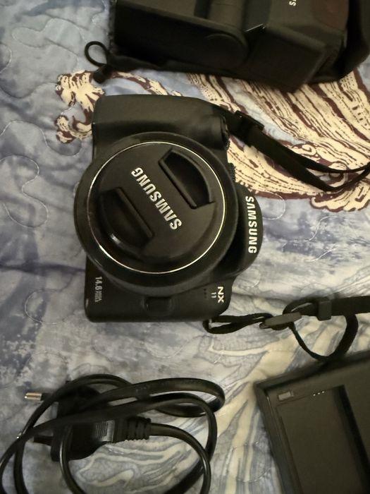 Фотоаппарат SAMSUNG NX 11
