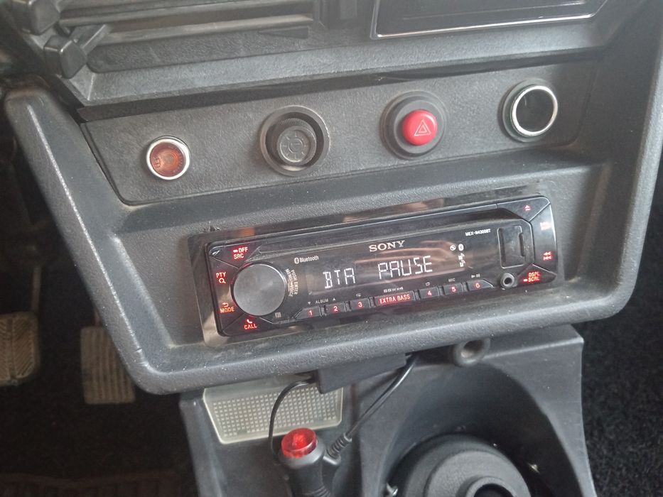 Sony magnitafon sotiladi