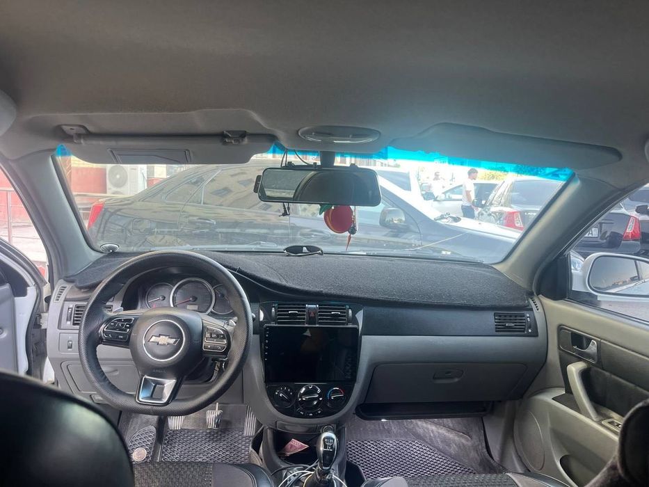 Chevrolet Jentra — yaxshi holatda!