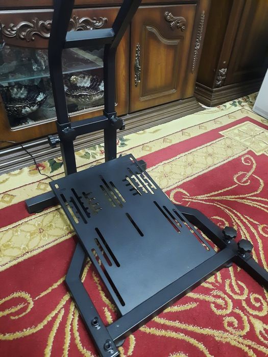 Кокпит, стойка для игрового руля a1