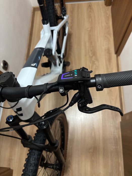 E Bike Cube Fully Carbon NOU M - L