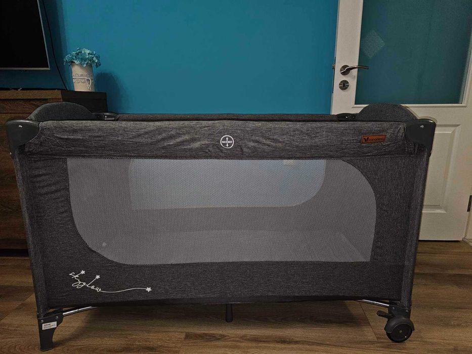 Преносима бебешка кошара Cangaroo Skyglow със сгъваем матрак