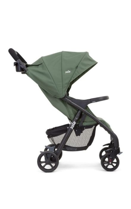 Продам Коляску фирмы Joie