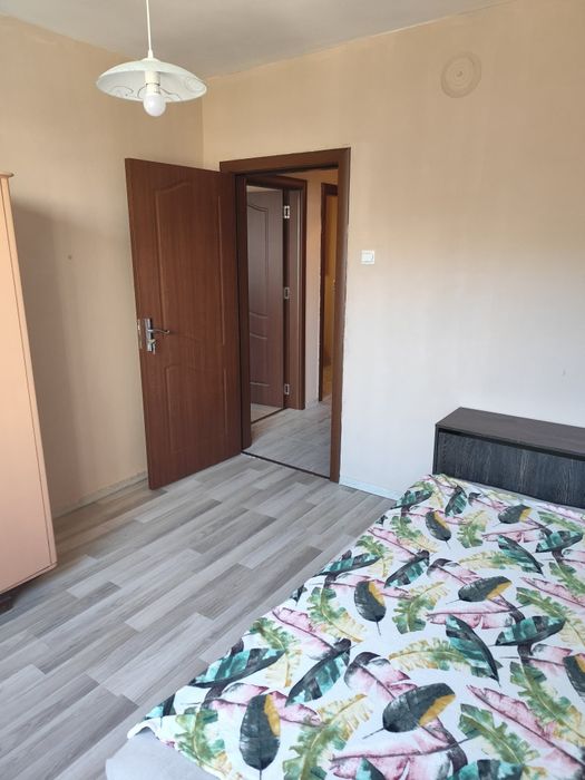 Дава се под наем Двустаен апартамент в Русе, Център - 55 кв.м за 298.86 € - Снимка #16