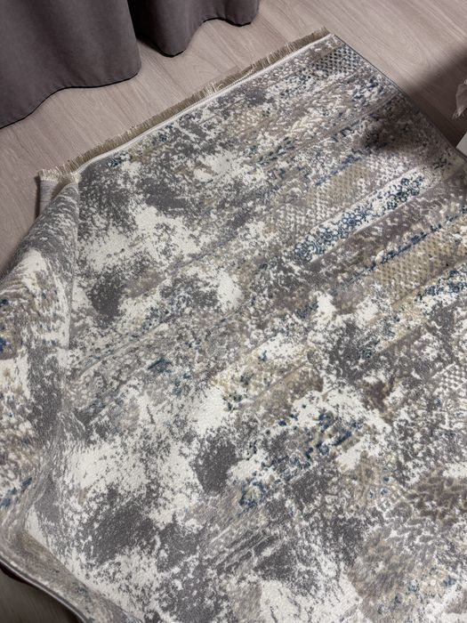 Продам новый ковер