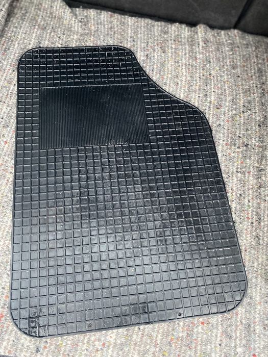 Covoare masina ford fiesta 2008