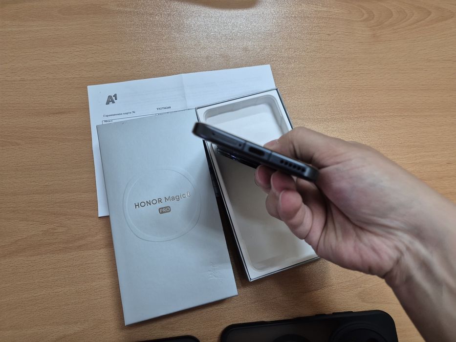 Honor Magic 8 Pro в гаранция!