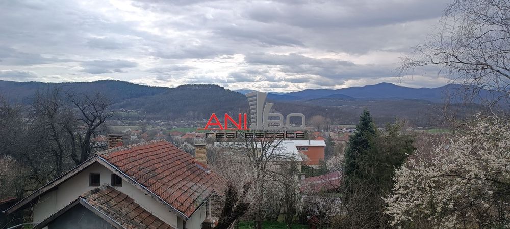 Продава се Къща в с. Джурово, Област София-област - 292 кв.м за 524 €/кв.м - Снимка #1